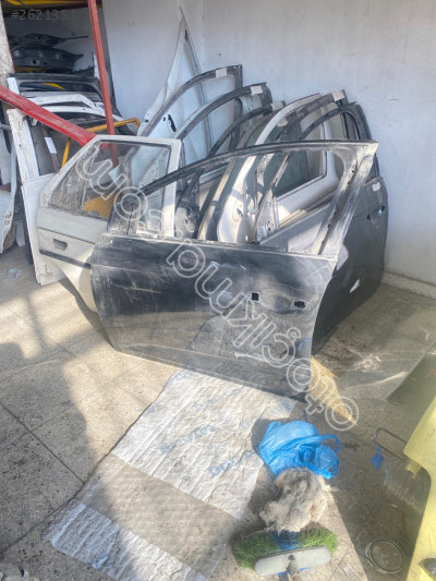 Renult megane 4 sol ön kapı çıkma orijinal