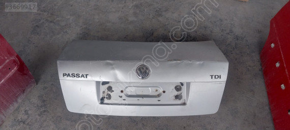 Volkswagen Passat B5 Arka Bagaj Kapaği