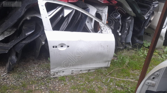 renault fluenc çıkma sağ ön kapı