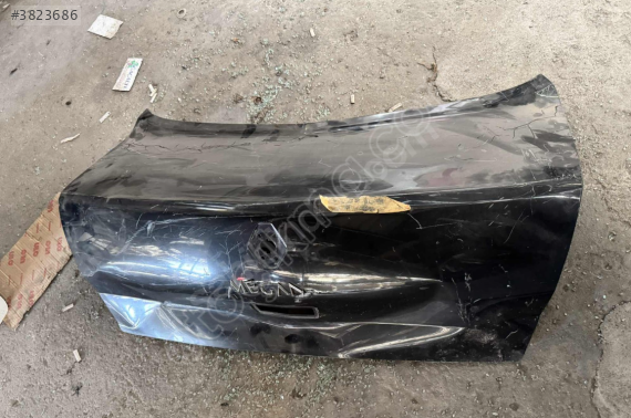 RENAULT MEGANE 2 BAGAJ KAPAĞI EYUPCAN OTO'DA