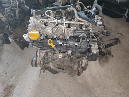 2024 MEGANE 4 1.3 TCE BENZİNLİ KOMPLE MOTOR ORJ ÇIKMA