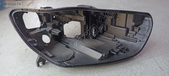 AUDİ A6 16-19 MATRİX SAĞ FAR KASASI