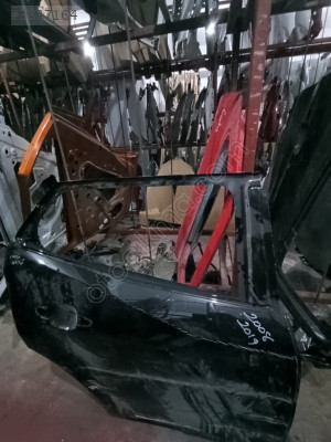 PEUGEOT 2008 SAĞ ARKA KAPI ORJİNAL ÇIKMA PEJO