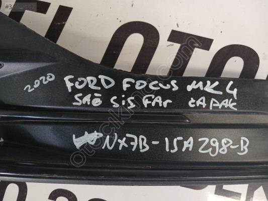 FORD FOCUS MK4 2020 SAĞ SİS FAR KAPAK ORJİNAL ÇIKMA