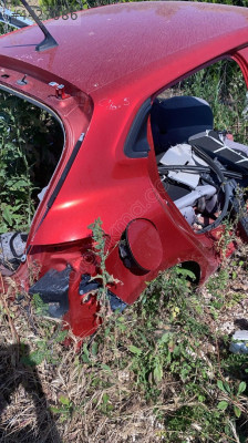 RENAULT CLİO 5 SAĞ ARKA ÇAMURLUK