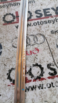 13264889 opel astra j arka kapı üst nikalajı