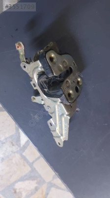 Orjinal Çıkma Opel Astra F Sağ Ön Kapı Kilidi