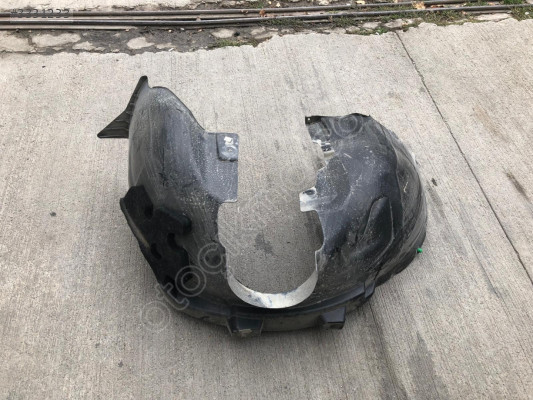 VOLVO XC40 SAĞ ÖN DAVLUMBAZ 32241407