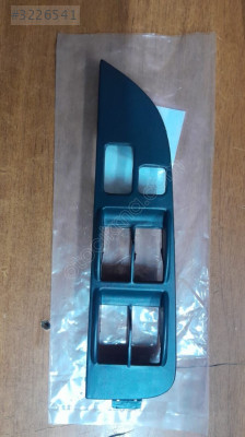 TOYOTA COROLLA CAM DÜĞMESİ CERCEVESİ 1992-1998 ARASI