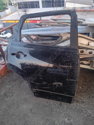 Nissan Qashqai sağ arka kapı 2007-2013