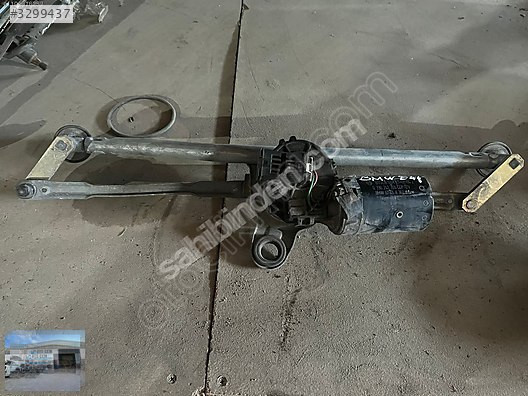 OTO CEMDEN ÇIKMA BMW E46 SİLECEK MOTOR VE MEKANİZMA