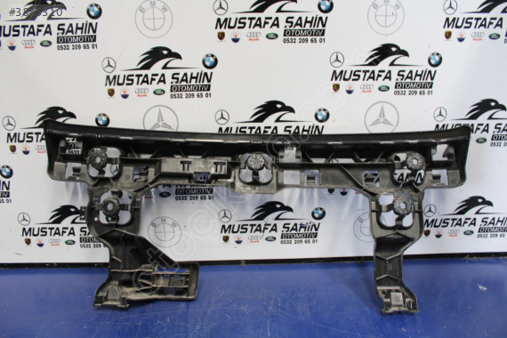BMW 1 SERİSİ ARKA TAMPON ALT KILAVUZ MONTAJ MERKEZİ 5A35D88