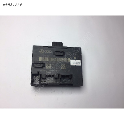 Audi A4 A5 Q5 Kapı Kontrol Beyni 8K0959795