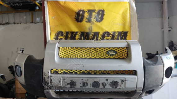 Land Rover Range Rover Ön tampon çıkma