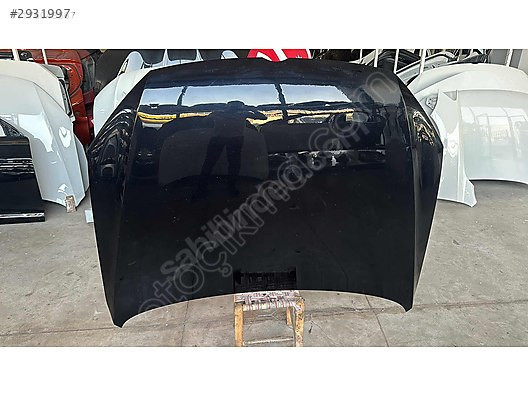 Passat b7 siyah motor kaputu Orjinal
