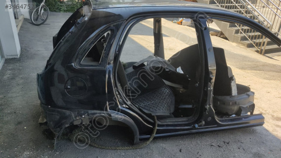 OPEL CORSA C TAVAN SAĞ ARKA KESME