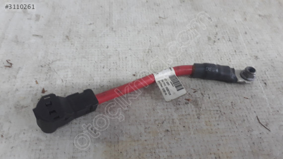 Mercedes C 205 AKÜ KABLOSU ARTI KUTUP