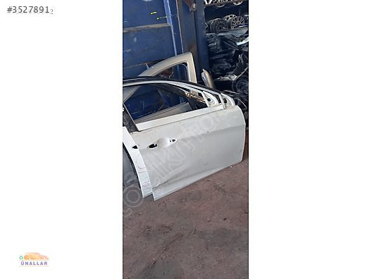 2015 HYUNDAİ İ30 SAĞ ÖN KAPI ''MERTLER OTO YEDEK PARÇA''DA