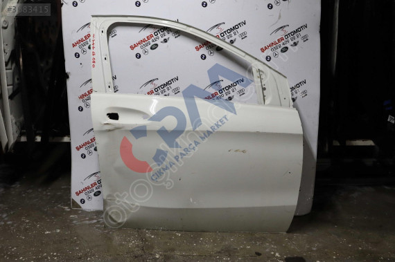 MERCEDES B SERİSİ W246 SAĞ ÖN KAPI