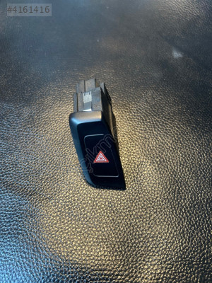 A4 Flaşör Düğmesi 8K1941509