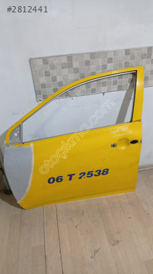 2009 toyota corrolla sol on kapi