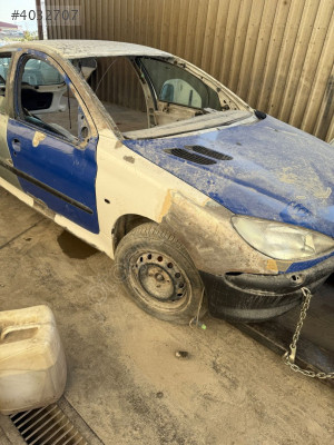 PEUGEOT 206 SAĞ ÖN ÇAMURLUK ÇIKMA ORJİNAL