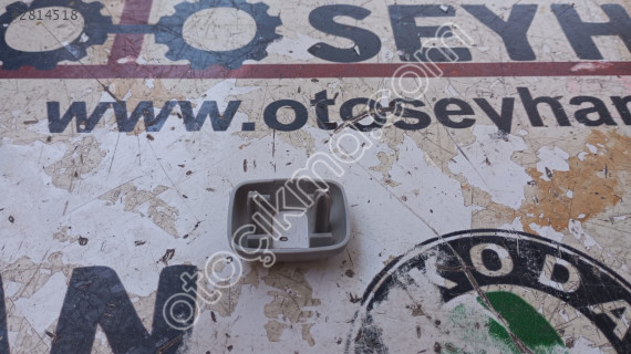 8E0857563A Audi A4 2014 güneşlik tutucu kapağı