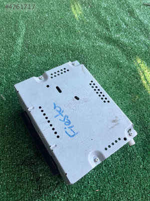 FORD FİESTA CD CHANGER