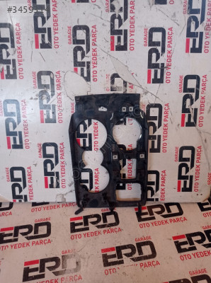 Ford Focus Orta Konsol Bardaklik JX7B A045A66 Kuga