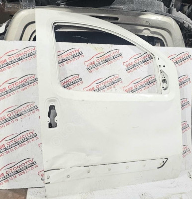 FİAT FİORİNO BEYAZ SAĞ ÖN KAPI ORJINAL