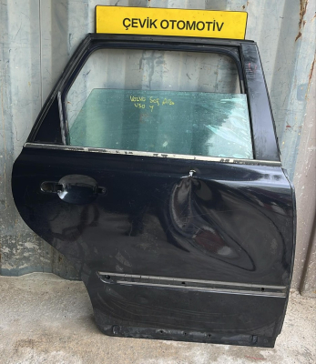 VOLVO V50 SAĞ ARKA KAPI ÇEVİK OTO  ÇIKMA