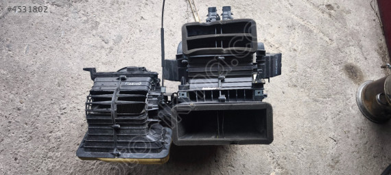 FİAT FİORİNO KALORİFER KUTUSU