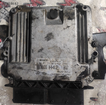 39140-2A520 0281031717 HYUNDAİ İ40 MOTOR BEYNI EDC17C57