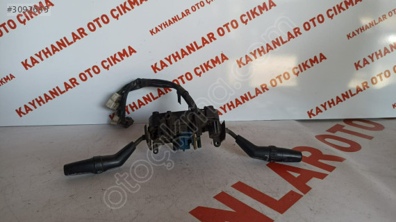 HYUNDAİ STAREX SİNYAL KOLU