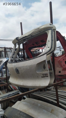 Volkswagen Tiguan 2013 model arka bagaj kapağı