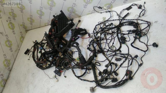 VOLKSWAGEN JETTA 2004 2007 İÇ TESİSAT KOD00060