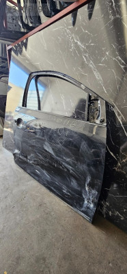 Volkswagen polo sağ ön kapı