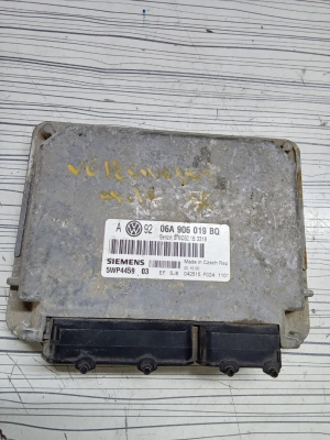VOLKSWAGEN GOLF MOTOR BEYNİ 06A906019BQ