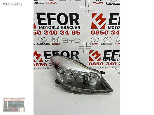 TOYOTA YARİS SAĞ FAR ÇIKMA ORJİNAL YEDEK PARÇA