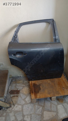 Citroen c4x sağ arka kapı Orjinal  Hatasız temiz dkn