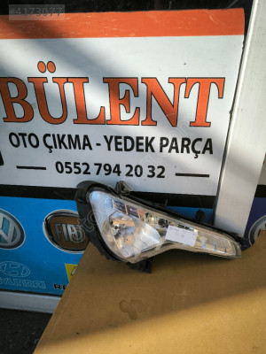 Kia Sportage sağ ön sis farı