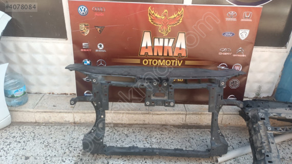 Passat B7 ön panel çıkma
