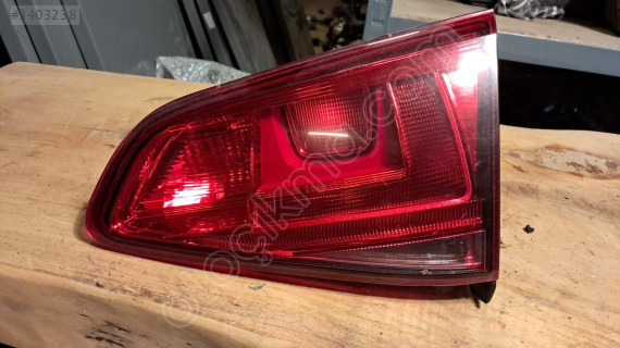 VOLKSWAGEN GOLF 7 SAĞ ARKA STOP LAMBASI İÇ 5G0945094AC