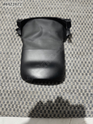 8VO953515C Audi A3 direksiyon üst kaplaması