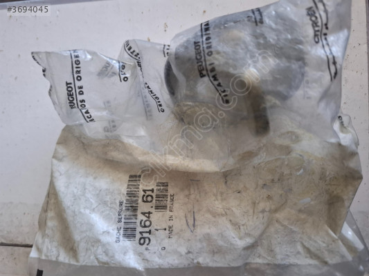 Peugeot 307 407 kapı kilidi karşılığı 916461 9164.61