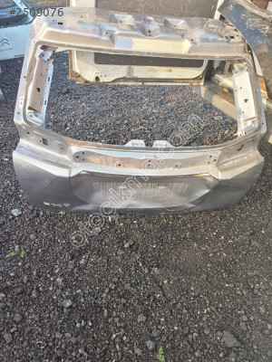 PEUGEOT 2008 BAGAJ KAPAĞI ÇIKMA ORİJİNAL
