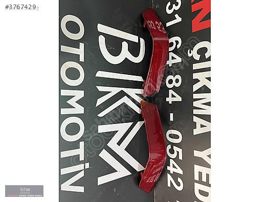 Nisan Xtrail 2016-2019 arka tampon reflektörü