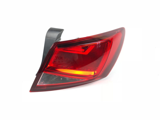 5F0945096D SEAT LEON 13-16 SAĞ DIŞ LEDSİZ STOP LAMBASI DEPO