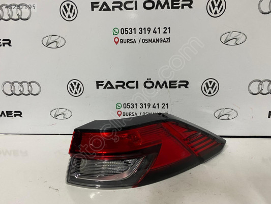 TOYOTA COROLLA CROSS SAĞ DIŞ STOP ORJİNAL