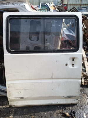 1996 mitsubushi l300 sağ sürgü kapı